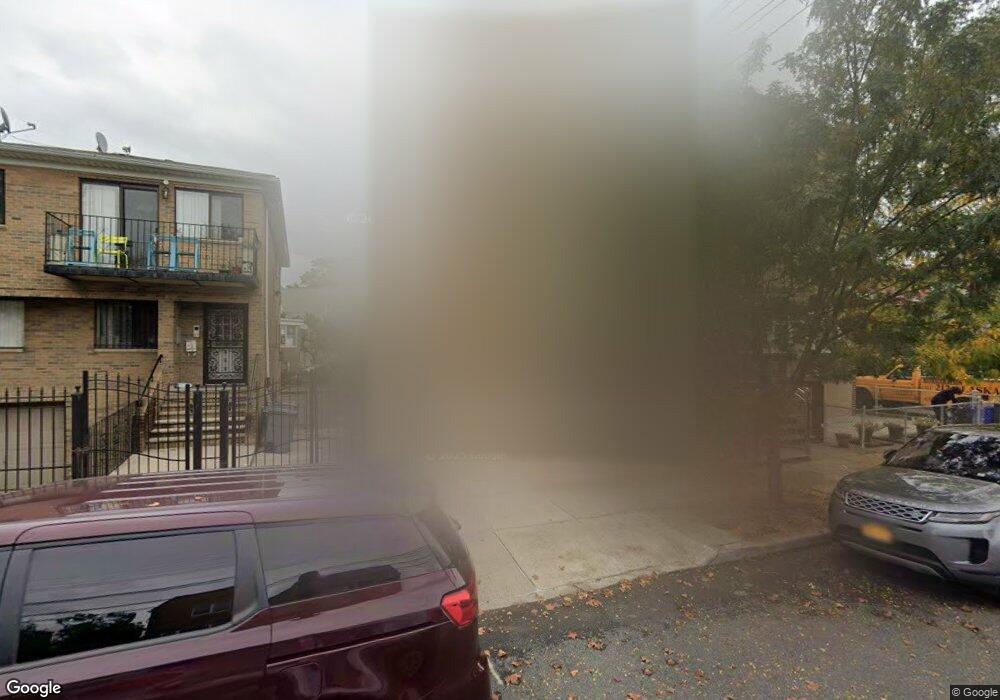 21-55 Hazen St unit Baseme, Flushing, NY 11370 - photo 1