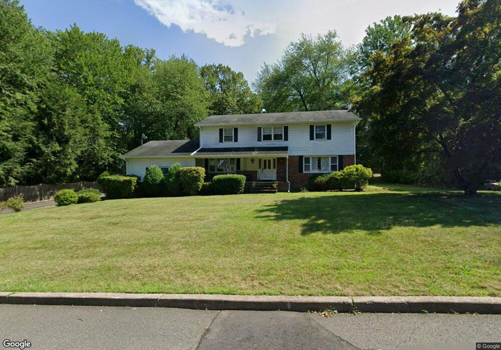525 Waverly Rd, Wyckoff, NJ 07481 - photo 1