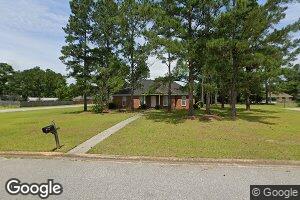 170 Autumn Leaf Dr, Albany, GA 31701