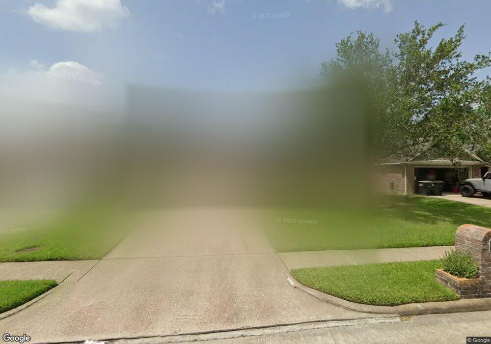2878 Community Dr, Alvin, TX 77511 - photo 1
