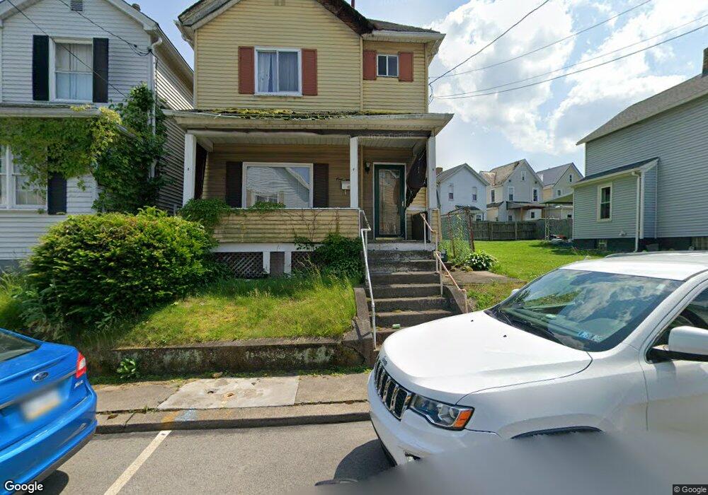 112 18th St, Vandergrift, PA 15690 - photo 1