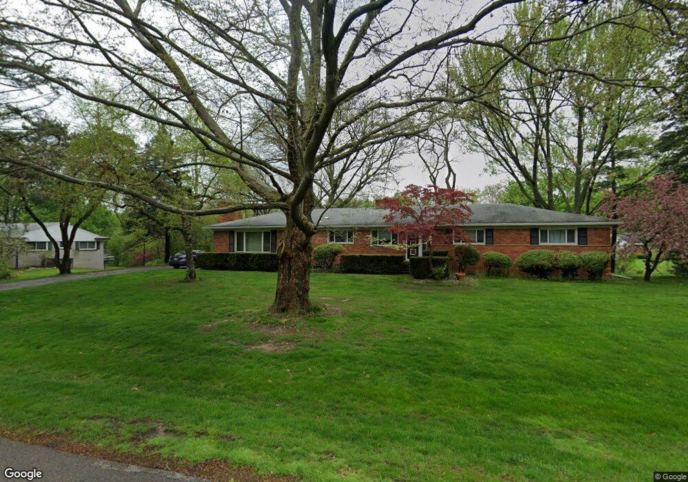 943 S Reading Rd, Bloomfield Hills, MI 48304 - photo 1