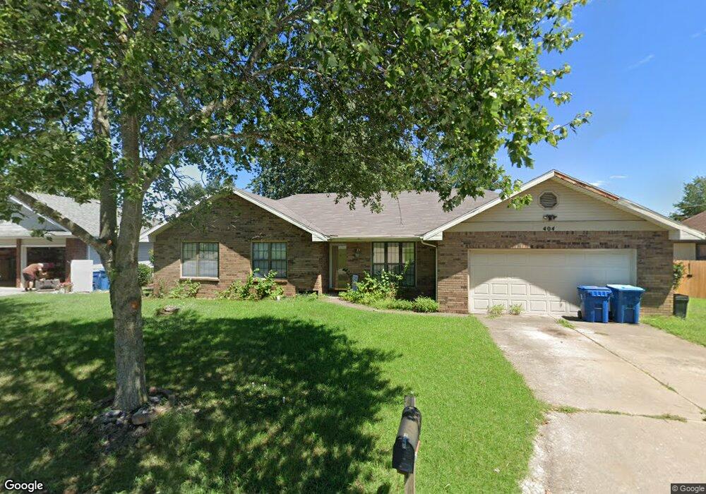 404 Spruce Ave, Nixa, MO 65714 - photo 1