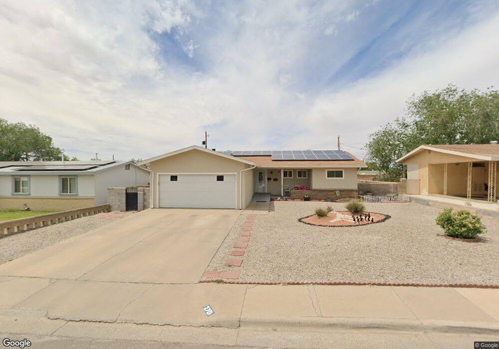 2701 Pontiac Dr, Alamogordo, NM 88310 - photo 1