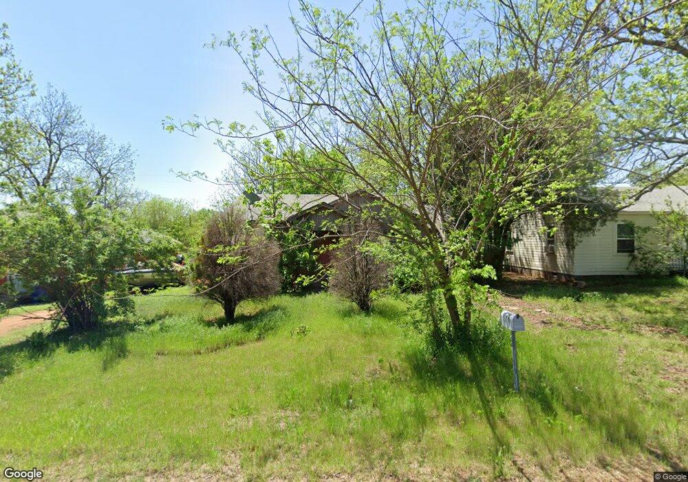 410 W Spruce St, Duncan, OK 73533 - photo 1