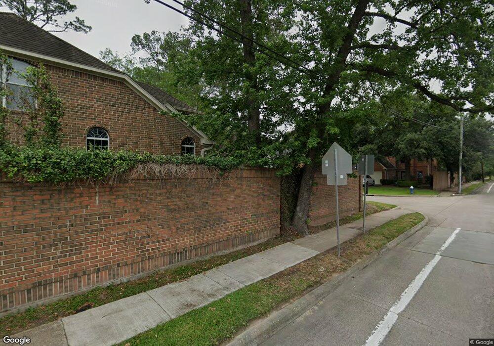 7833 Wedgewood Ln, Houston, TX 77055 - photo 1