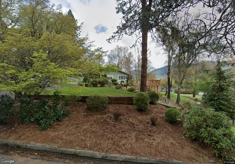 924 NW Starlite Place, Grants Pass, OR 97526 - photo 1