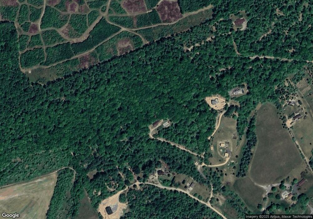 121 N Longwood Dr, Saylorsburg, PA 18353 - photo 1