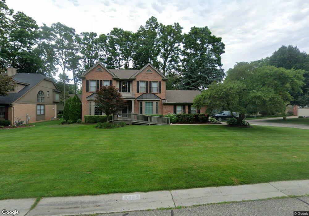 6652 High Ridge Rd, West Bloomfield, MI 48324 - photo 1