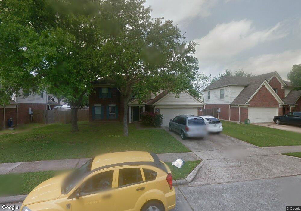 4004 Spring Branch Dr E, Pearland, TX 77584 - photo 1