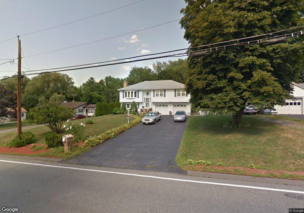 591 Hildreth St, Dracut, MA 01826 - photo 1