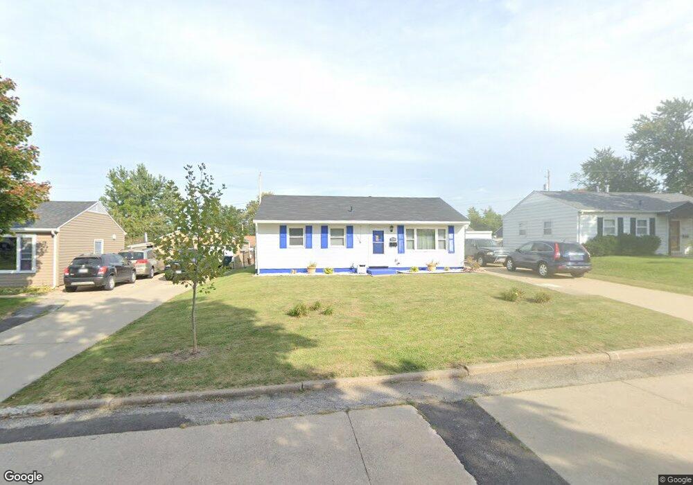 2457 Illinois St SW, Cedar Rapids, IA 52404 - photo 1
