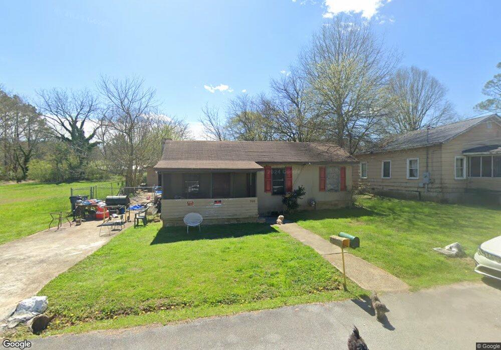 920 Davenport St, Cedartown, GA 30125 - photo 1