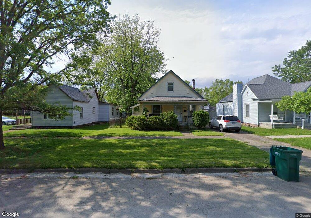 2905 Pine Ave, Mattoon, IL 61938 - photo 1