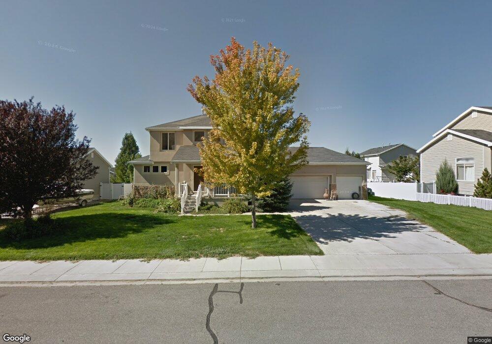 9915 N Wildflower Cir, Cedar Hills, UT 84062 - photo 1