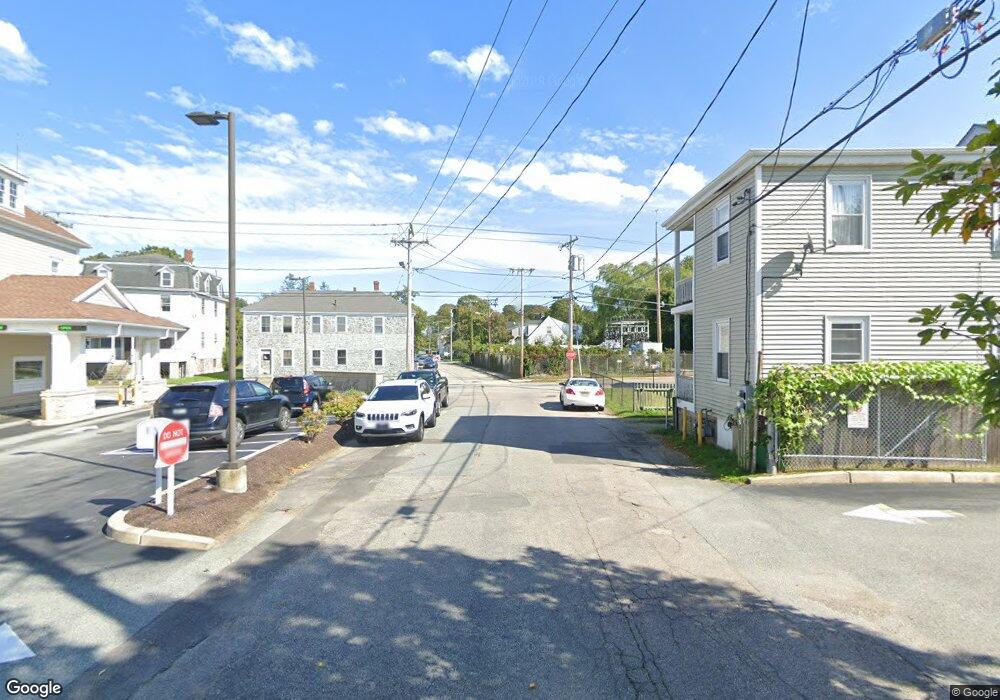 9 Merton Rd, Newport, RI 02840 - photo 1