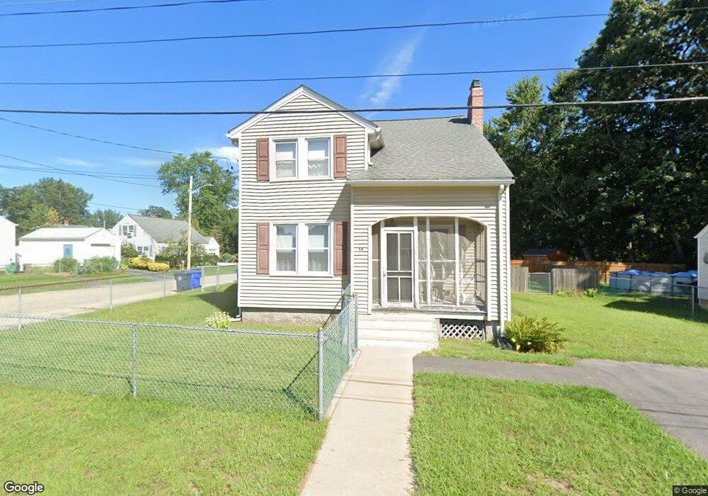 54 E Knowlton St, Riverside, RI 02915 - photo 1