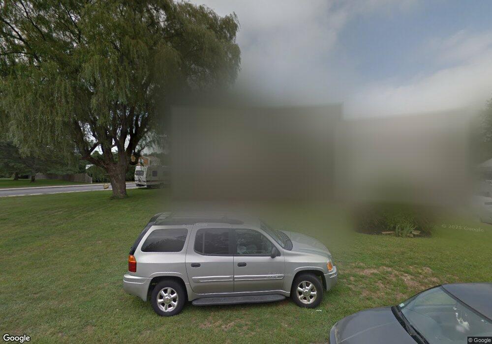 10 Milton St, Dartmouth, MA 02748 - photo 1