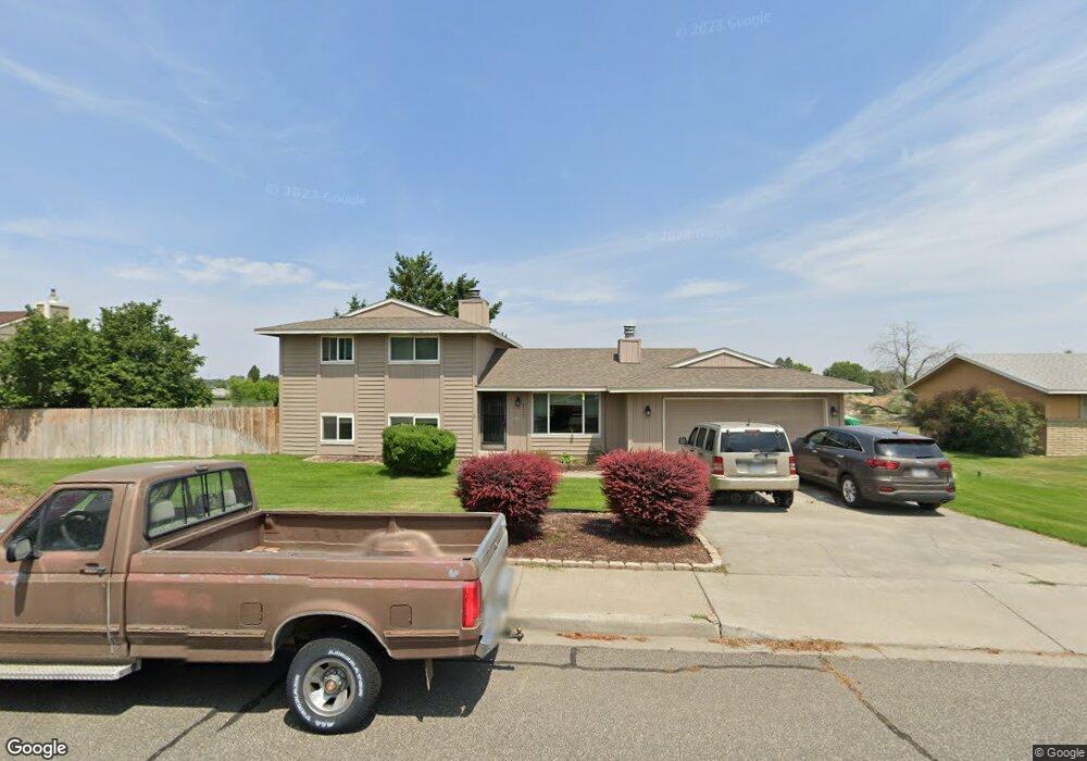 4212 W 15th Ave, Kennewick, WA 99338 - photo 1