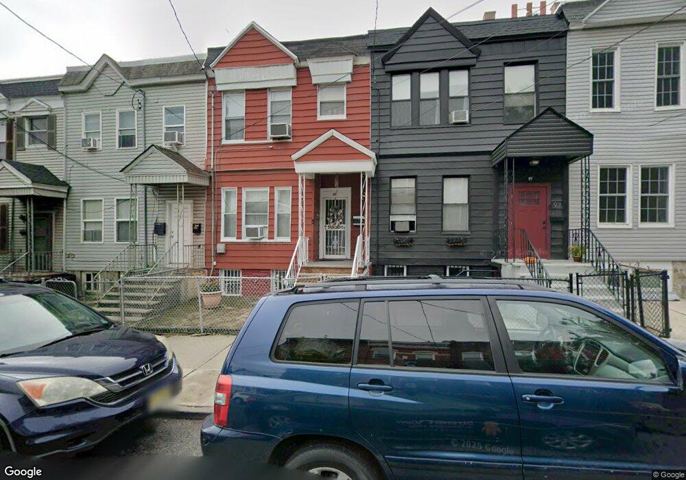 95 Jewett Ave, Jersey City, NJ 07304 - photo 1