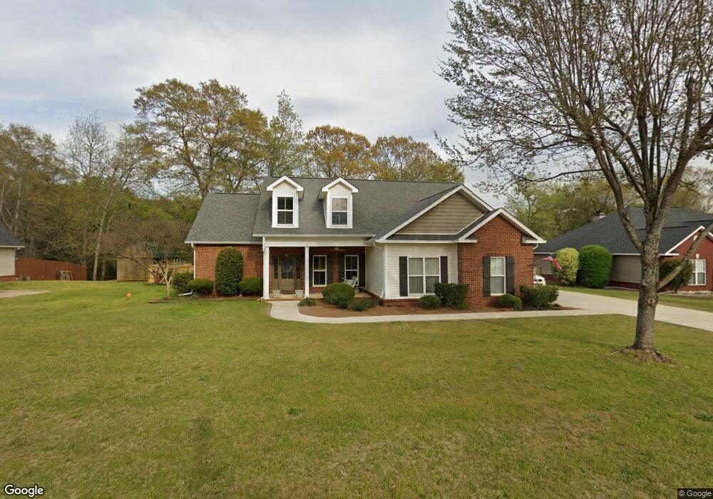 106 Erin Way, Warner Robins, GA 31088 - photo 1