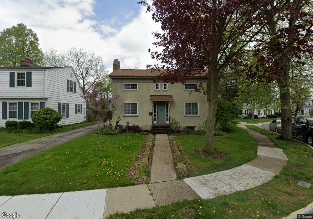 2 Maumee Ct, Adrian, MI 49221 - photo 1