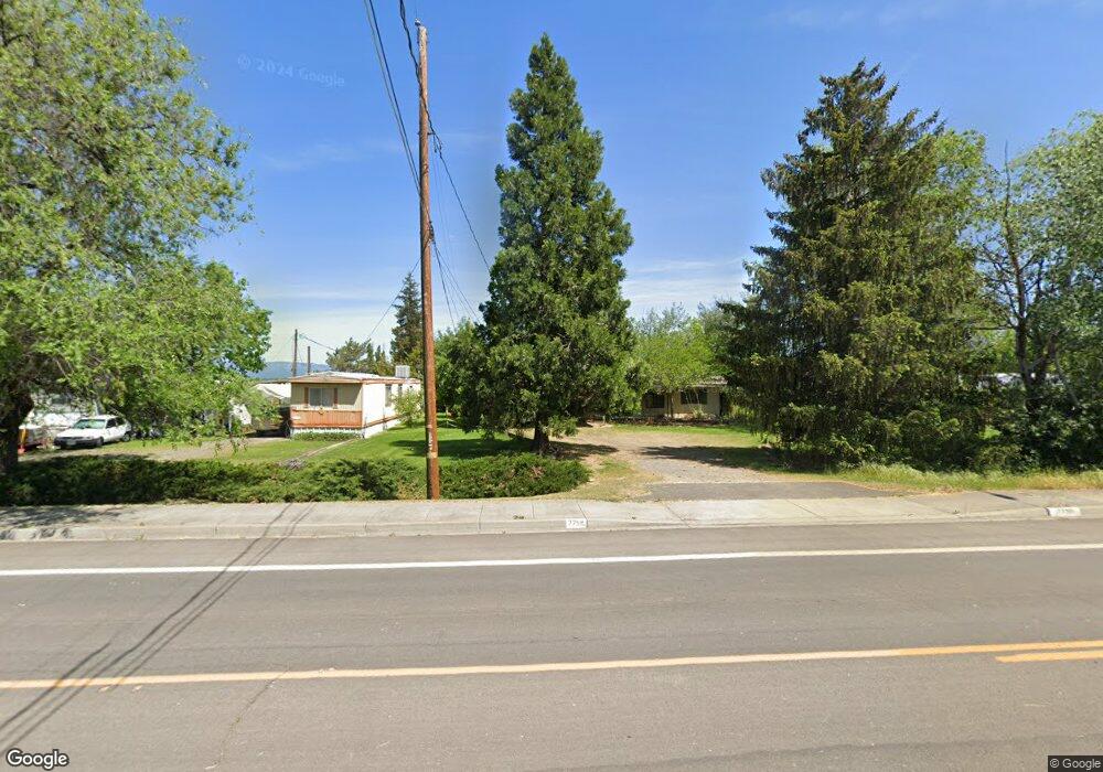 7798 Atlantic Ave, White City, OR 97503 - photo 1