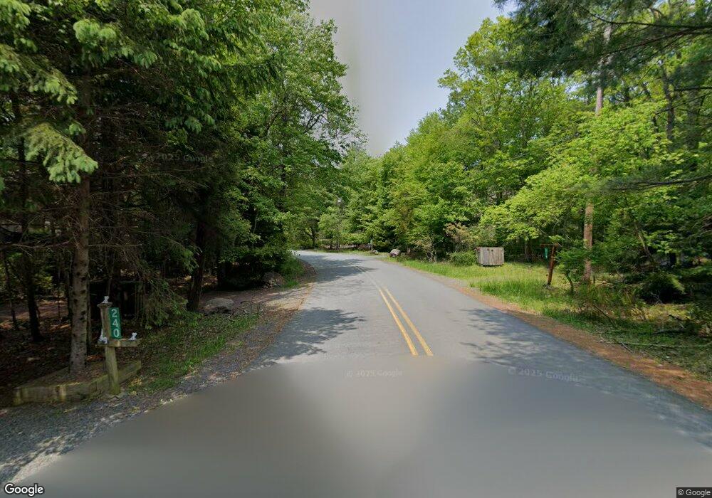 16 Hemlock Cir, Pocono Pines, PA 18350 - photo 1