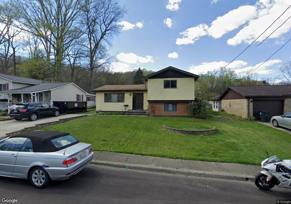 1064 Kevin Dr, Akron, OH 44313 - photo 1