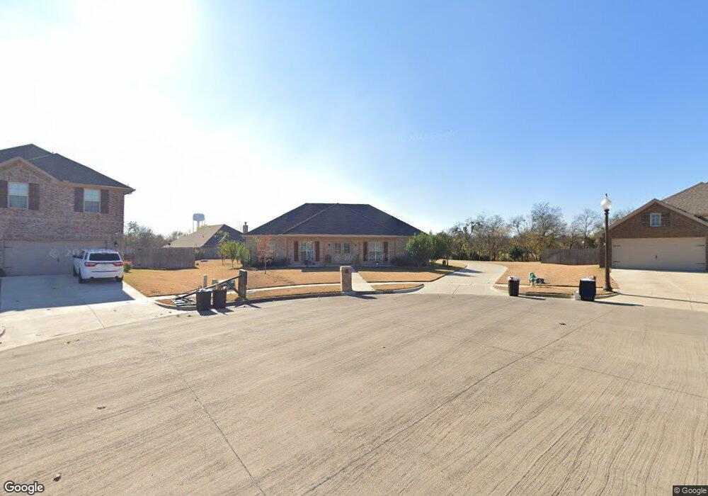 209 Baker Dr, Ennis, TX 75119 - photo 1