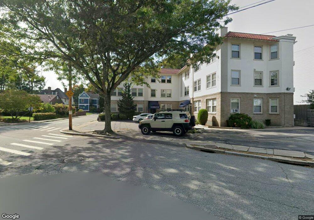 142 Humboldt Ave unit 9, Providence, RI 02906 - photo 1