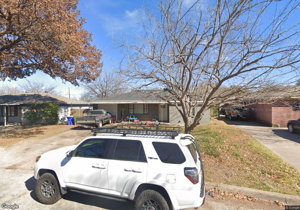 529 Grant Cir, Fort Worth, TX 76108 - photo 1