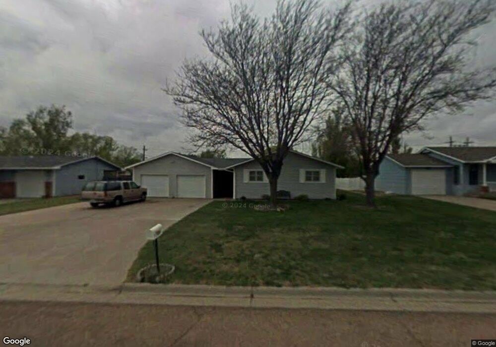 1409 S Adams St, Hugoton, KS 67951 - photo 1