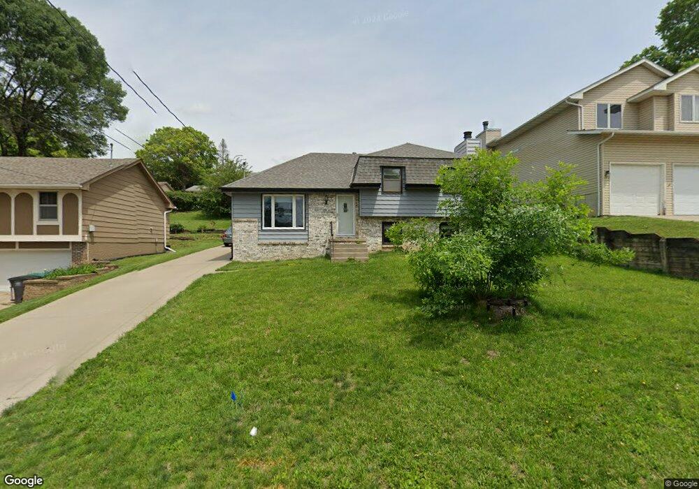 2632 Boyd St, Des Moines, IA 50317 - photo 1