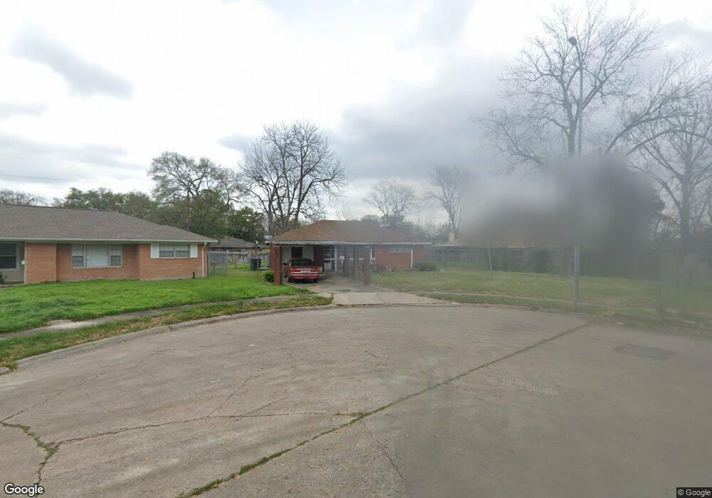 523 Bizerte St, Houston, TX 77022 - photo 1