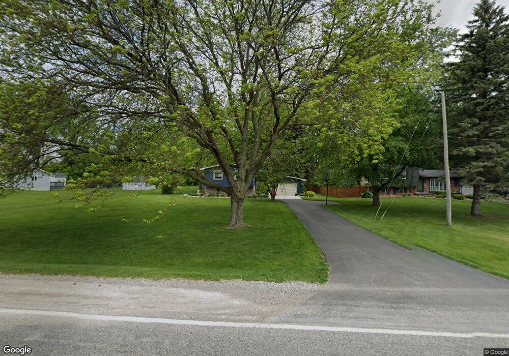 7256 Coldwater Rd, Flushing, MI 48433 - photo 1