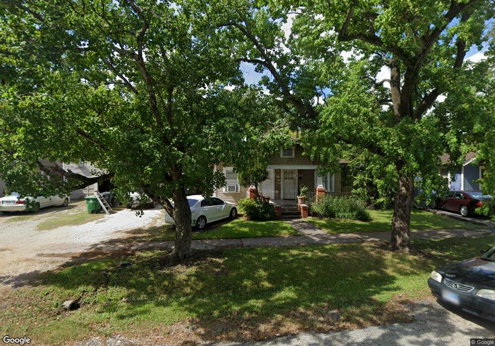 1321 Beverly St, Houston, TX 77008 - photo 1