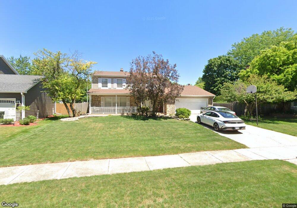 121 Split Oak Rd, Naperville, IL 60565 - photo 1