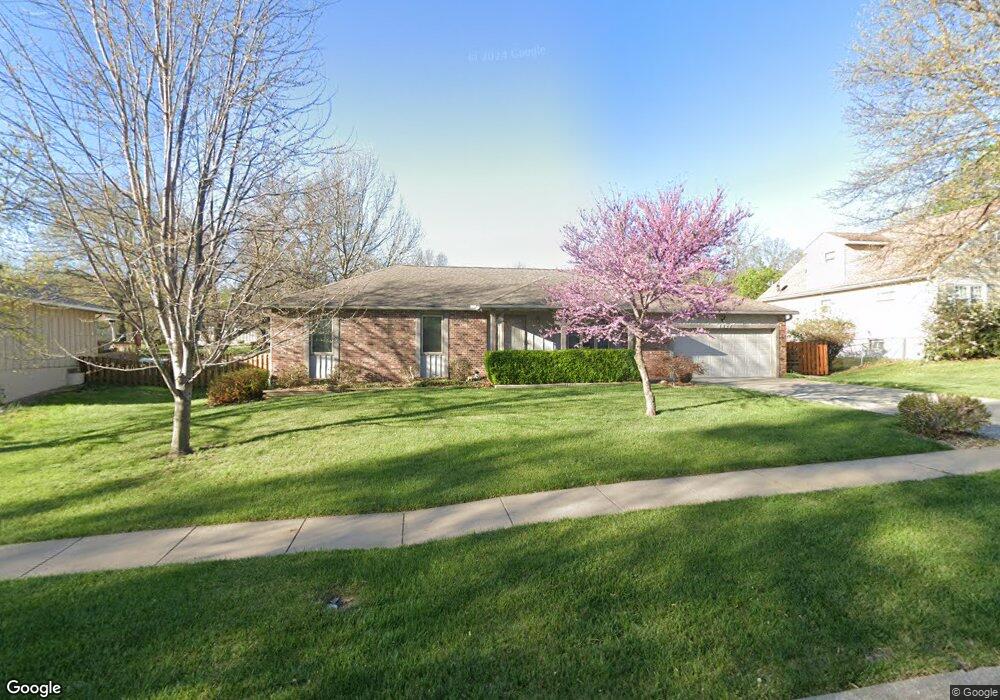 4827 SW Commanche Rd, Topeka, KS 66614 - photo 1