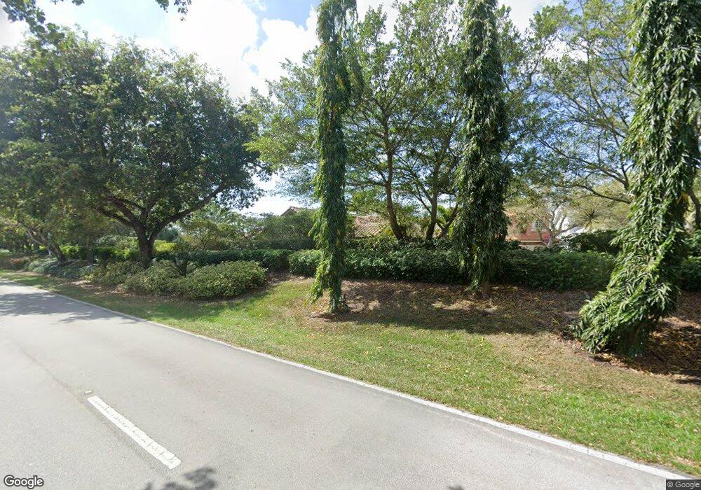 1098 Laguna Springs Dr, Weston, FL 33326 - photo 1