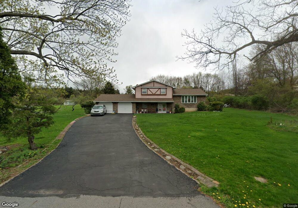 105 Manor Dr, Shavertown, PA 18708 - photo 1