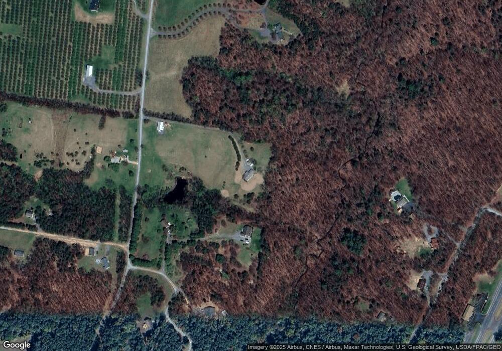 1070 New Hope Rd, Cross Junction, VA 22625 - photo 1