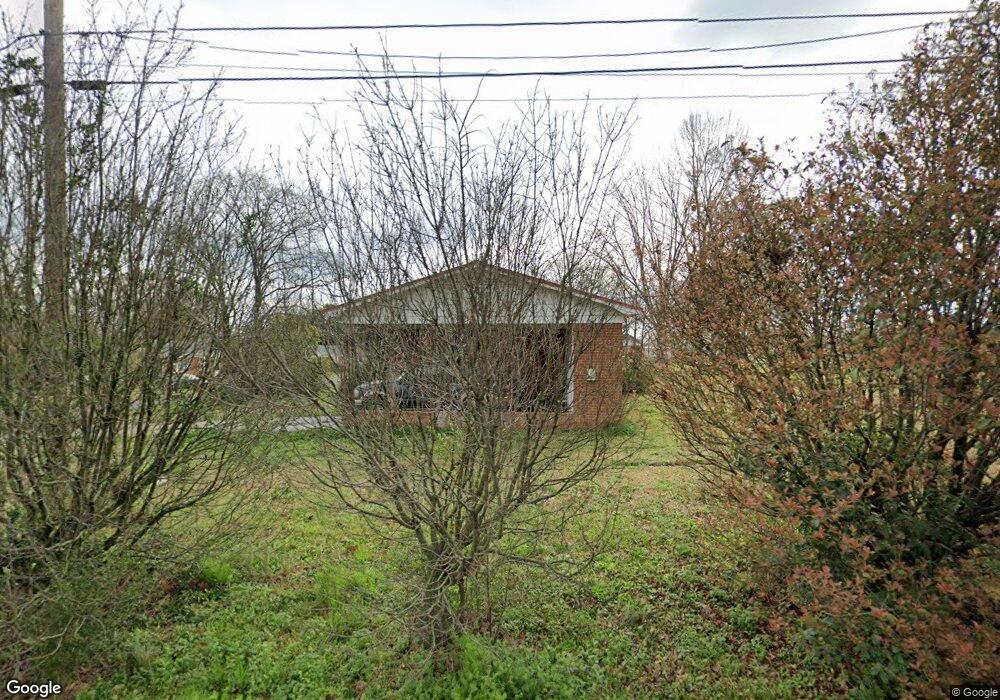 604 Sunset Dr, Marshville, NC 28103 - photo 1