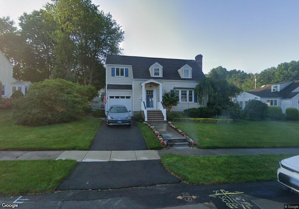 13 W Slope Ln, Hamden, CT 06517 - photo 1