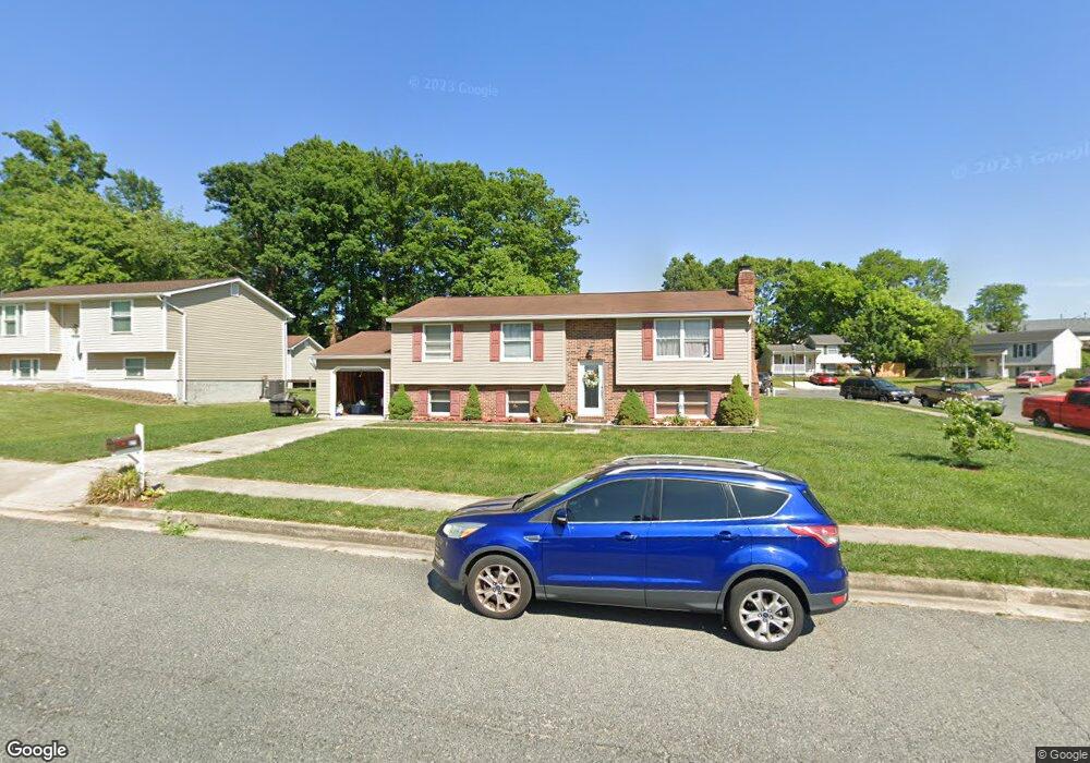 221 Sandhill Rd, Essex, MD 21221 - photo 1