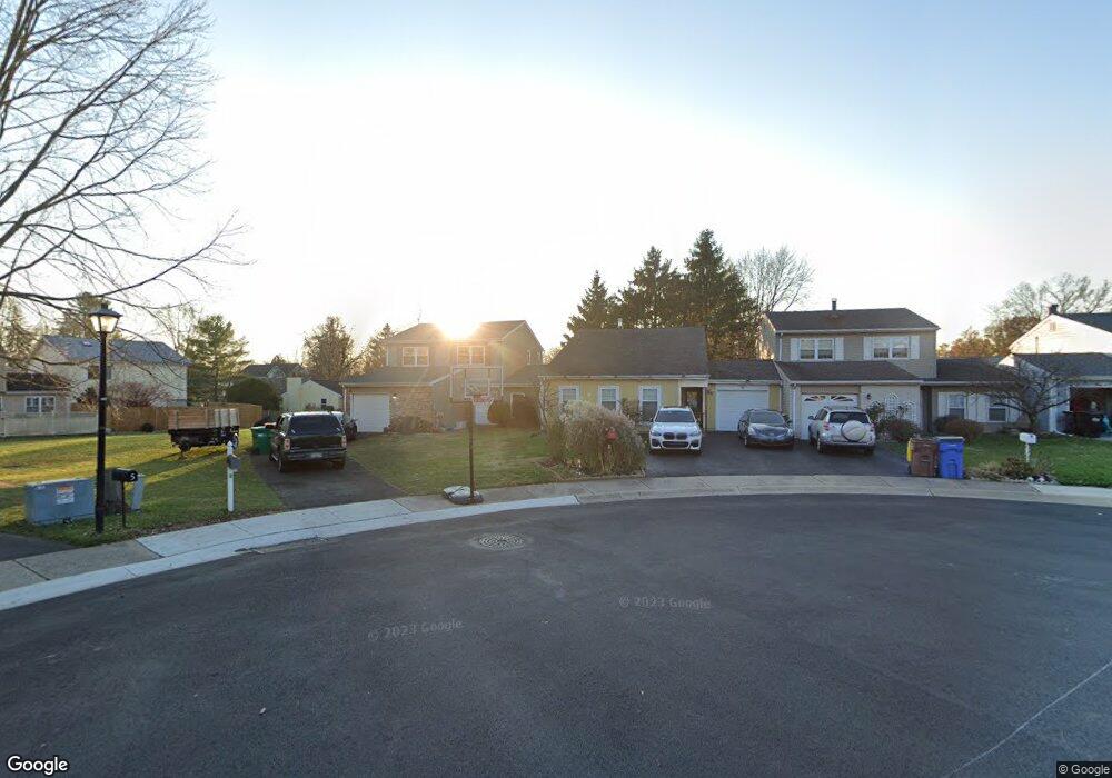 6 Candlewood Ct, Newtown, PA 18940 - photo 1