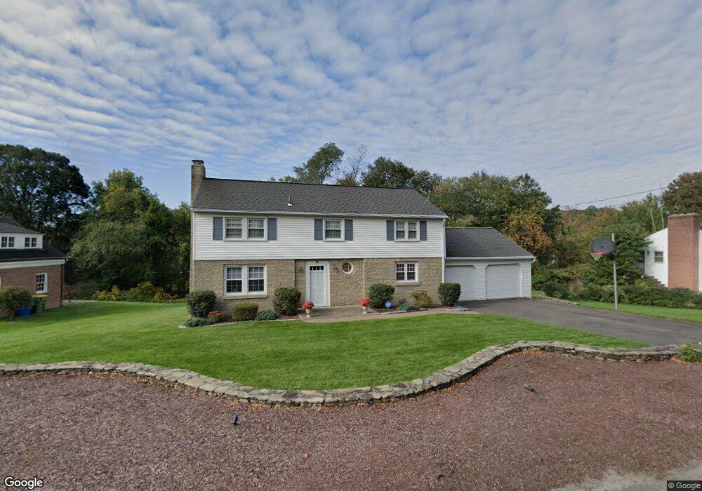 64 Eastfield Rd, Waterbury, CT 06708 - photo 1