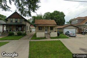 1409 2nd Ave S, Fargo, ND 58103