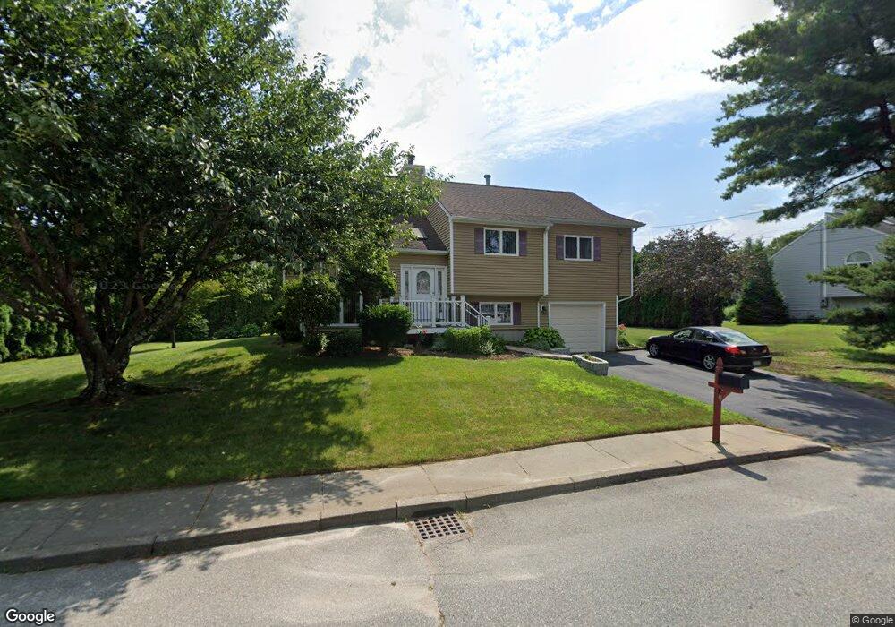 40 Valley View Dr, Cranston, RI 02921 - photo 1