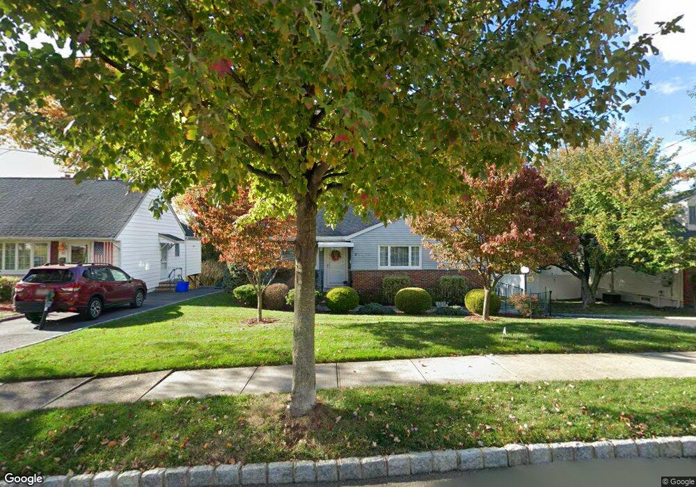 32 Oak Ln, Verona, NJ 07044 - photo 1